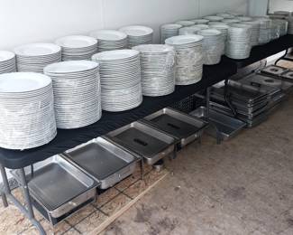 white Studio Platinum dinner plates(350), salad plates(350) and coffee cups, chafing pans