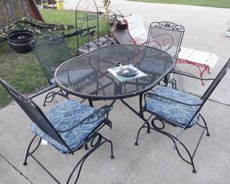 Woodard patio set, spring rocker