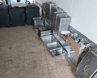 chafing pans, Insulated food warming boxes, sterno, catering