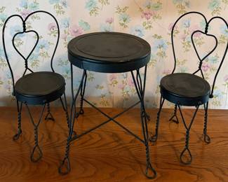 MCM Children’s Metal Ice Cream Table & Chairs 
