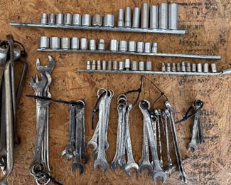 Socket Sets / Wrenches / Tools
