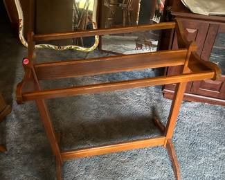 Quilt rack, vintage