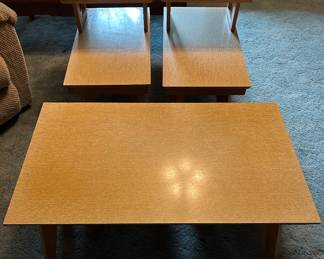 Vintage 1960’s blonde coffee table n two end tables