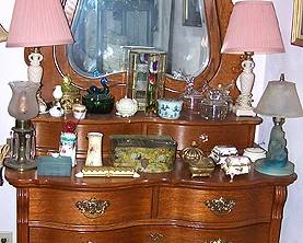 Oak dresser, powder dishes, hat pin holders, bedroom lamps