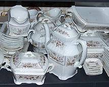 90+ pcs. Johnson "Sylvan" transferware dishes