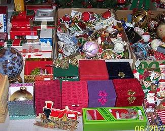 Sample of 100's of ornaments including hand blown glass