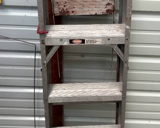 Aluminum Ladder