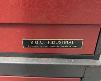 R108 - $100. SMALL stacking tool box. RUC Industrial. Very good condition.