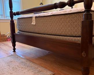 R35 - $400. Harden Queen Size 4 poster Bed. Measures 64" wide x 87" long x 72" tall. Excellent Condition. Very minor wear on the headboard.
