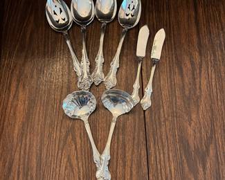 R87 - $180. Service for 16. 120 Pieces. International Silver Company Deep Silver. The Countess pattern.