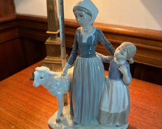R72 - $25. Lladro 5299 Mother with Child & Lamb.