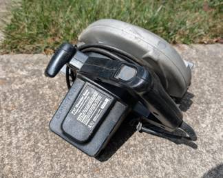 R105 - $20. Craftsman Sawmill 7.25" Circular Saw.