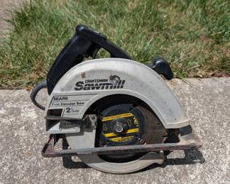 R105 - $20. Craftsman Sawmill 7.25" Circular Saw.