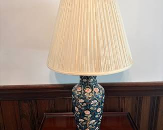 R43 - $50. Vintage Table Lamp. Measures 34" tall. (Needs new shade)