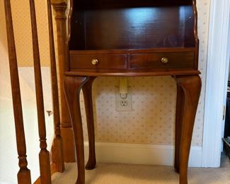 R20 - $75. The Bombay Company Queen Anne Telephone Table. Measures 19" wide x 13" deep x 31.5" tall.
