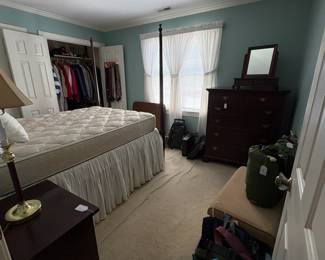 OVERVIEWS - TONS!!! Of small items to shop when you come!