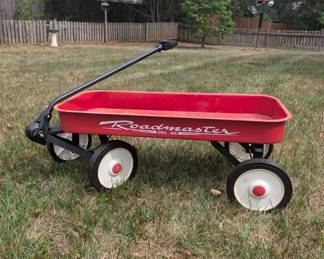 R113 - $35. Vintage Roadmaster Metal Wagon. Very good condition.