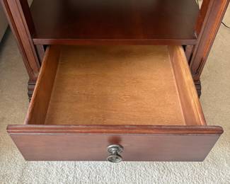 R3 - $40. Single Side Table with Drawer. Measures 22" x 26" x 23" tall. Very good condition!