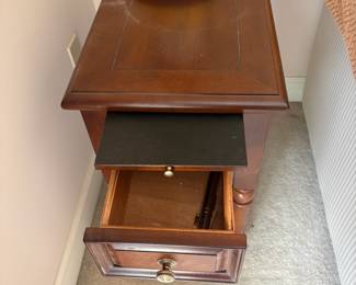 R5 - $40. Lane Furniture Thin Side Table. Measures 13" wide x 22" deep x 23" tall. Single drawer slides easily. Very good condition.