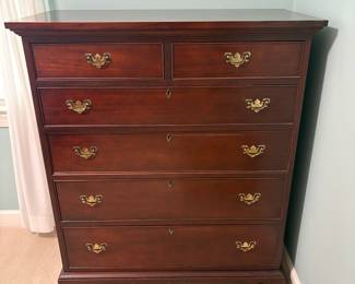 R15 - $850. Craftique 6 Drawer Dresser. Excellent condition. All drawers work well. Measures 40" wide x 20.5" deep x 47" tall.