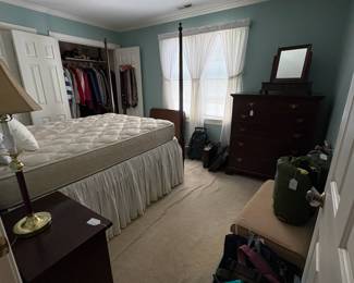 OVERVIEWS - TONS!!! Of small items to shop when you come!