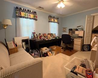 OVERVIEWS - TONS!!! Of small items to shop when you come!