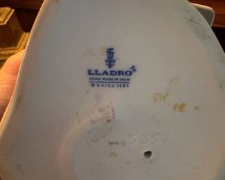 R66 - $60. Lladro 5357. Don Quixote. With Box. No issues noted.