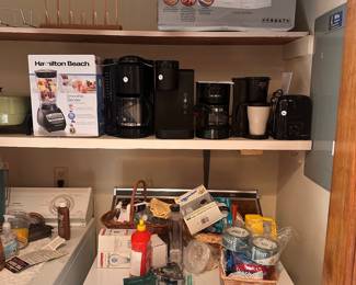 OVERVIEWS - TONS!!! Of small items to shop when you come!