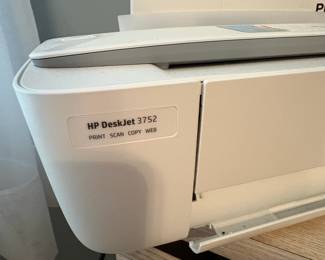 R11 - $15. HP DeskJet 3752.