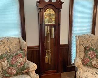 R49 - $500. Howard Miller Grandfather Clock. Works! Measures 21.5" wide x 12" deep x 80" tall.