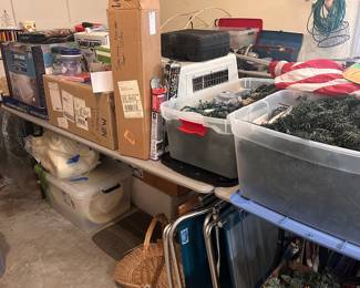 OVERVIEWS - TONS!!! Of small items to shop when you come!