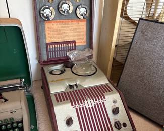 R88 - $100. Wilco Jeff Vintage Webster Chicago Wire Recorder. Powers On. Case is in decent shape.