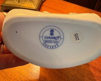 R67 - $6. Lladro Society. Art Bringing Us Together. No issues.