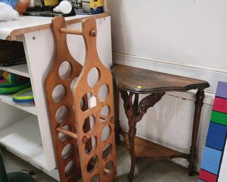Vintage Wood Eagle Table / Vintage Wine Rack