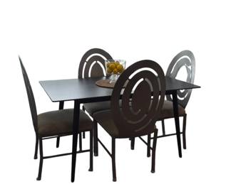 Fabulous contemporay table with Decorum Chairs