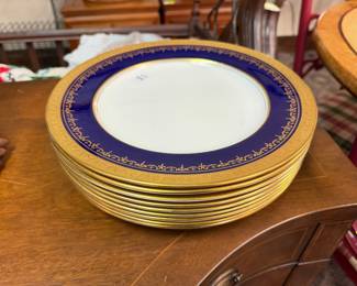 Ansley “Georgian” cobalt Dinner plates w/ gold trim