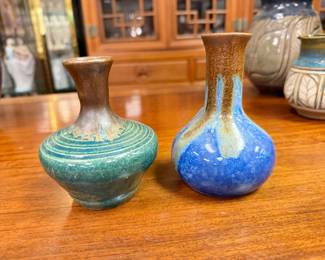 Small Pigeon Forge pottery vases- artist signed 