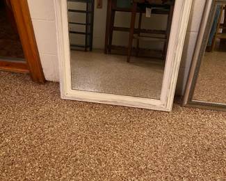 Framed mirror 