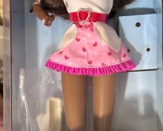 1996 Mattel Valentine Fun Barbie doll, special edition African American version