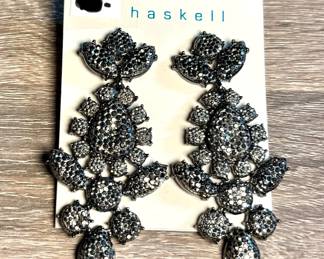 Beautiful Costume Dangling Earrings