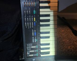 Vintage CASIO SK-1 32-K portable Sampling Keyboard 1980s