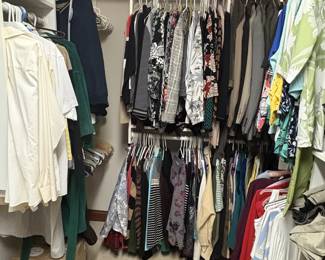 Large Assortment of Women's Clothing (XL-20) Shoes Size 11.