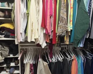 Large Assortment of Women's Clothing (XL-20) Shoes Size 11.