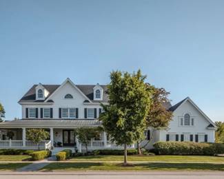 Spectacular Geneva Home in Mill Creel