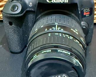 Canon EOS Rebel T6i DSLR Camera