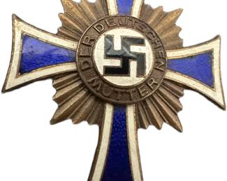 WWII German PIN / BROOCH