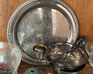 Wm. Rogers Son SilverPlated Serving Tray with Embossed Floral Design