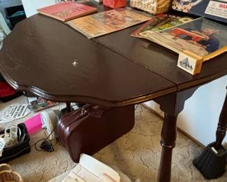 Drop Leaf Dining Table