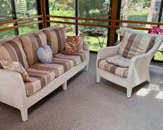 White Wicker Indoor, Outdoor Furniture
