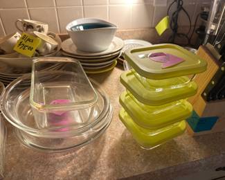 CONTAINERS